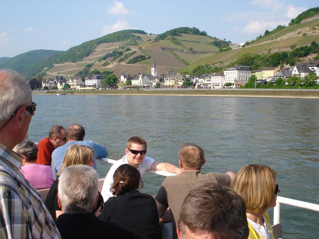 Hotel Gasthof Schuster und Gästehaus Rüdesheim am Rhein Exterior foto